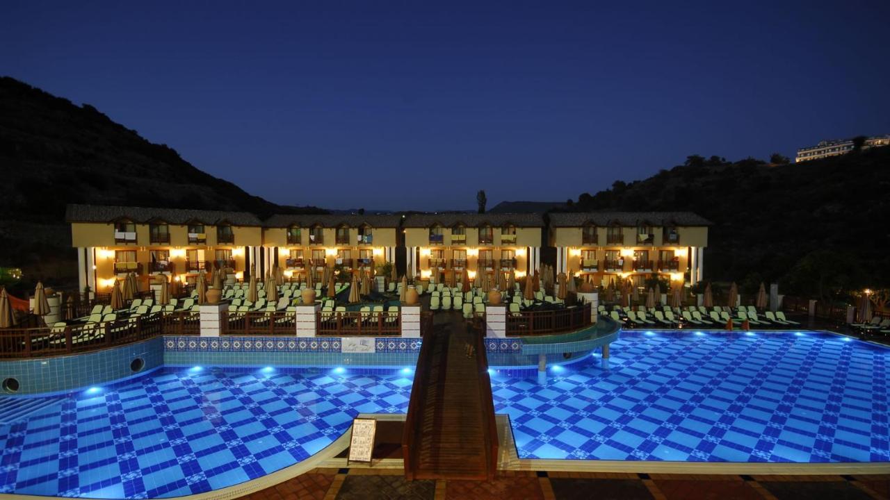 Noxinn Club Hotel Konaklı Kültér fotó